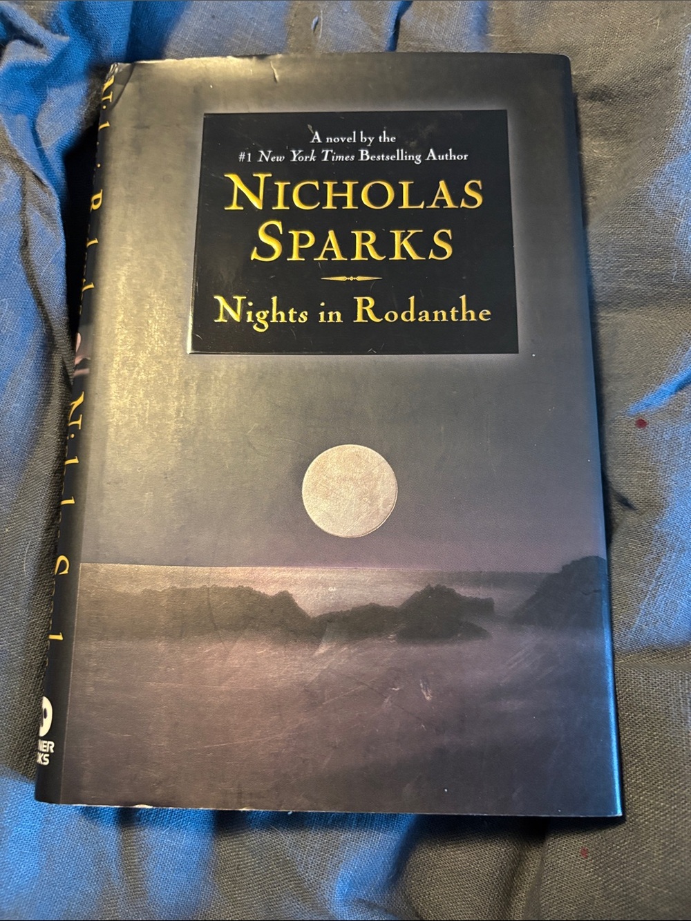 'Nights in Rodanthe' Hardcover Book - Black